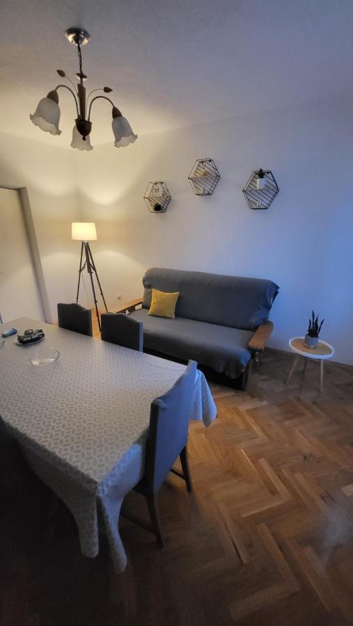 Apartmani Matea Trogir Eksteriør bilde