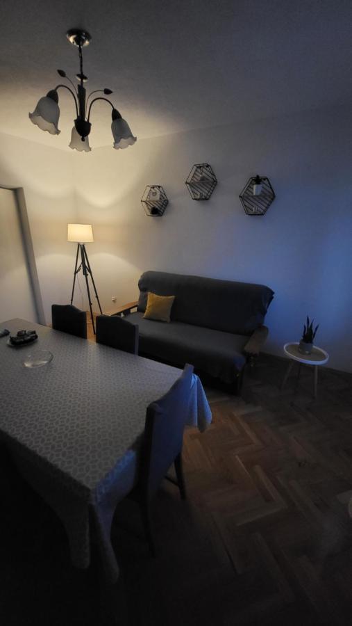 Apartmani Matea Trogir Eksteriør bilde